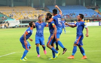 INSIPID INDIA LOSE LEAD AND MATCH