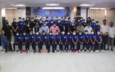 Jharkhand Sports Minister Hafizul Hassan meets Indian Women’s Team in Jamshedpur