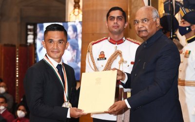 Sunil Chhetri receives Major Dhyan Chand Khel Ratna Award