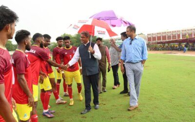 Karnataka, Manipur find it easy on opening day  