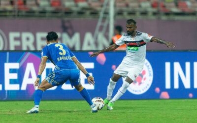10-man Kerala Blasters FC manage a draw against NorthEast United FC